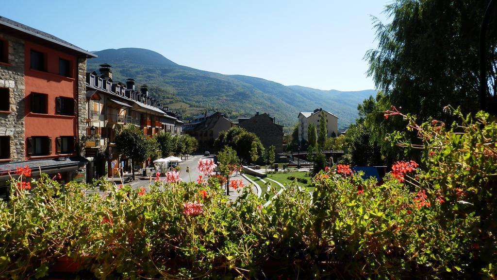 Hotel Solana Benasque Eksteriør bilde